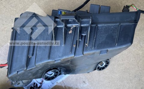 5Q0937125B Pojistková skříň + 5Q0937132B Kryt pro pojistkový blok 2.0 TSFi Škoda VW Seat