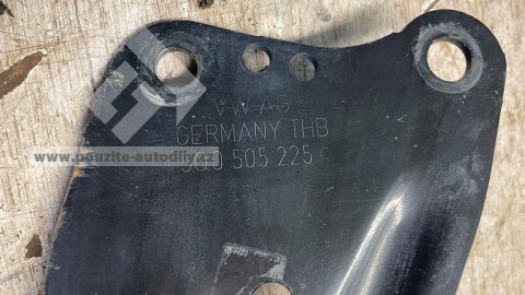 Rameno zadní nápravy levé 5Q0505225C / 1K0505129L / 1K0501475 / 5Q0609639B Škoda, VW, Audi, Seat