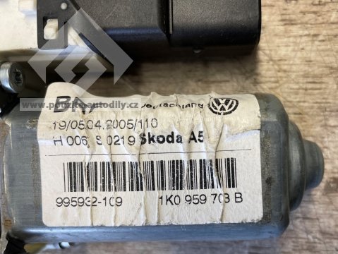 1K0959703B Motor spouštění oken vzadu vlevo Škoda Octavia 1Z 04-08