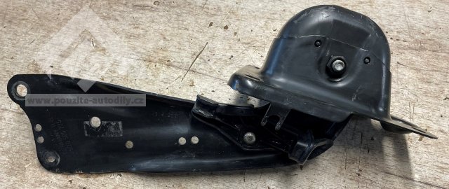 Rameno zadní nápravy levé 5Q0505225C / 1K0505129L / 1K0501475 / 5Q0609639B Škoda, VW, Audi, Seat